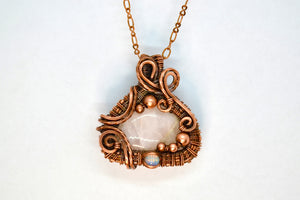 “Rosy Dreamland” Pendant